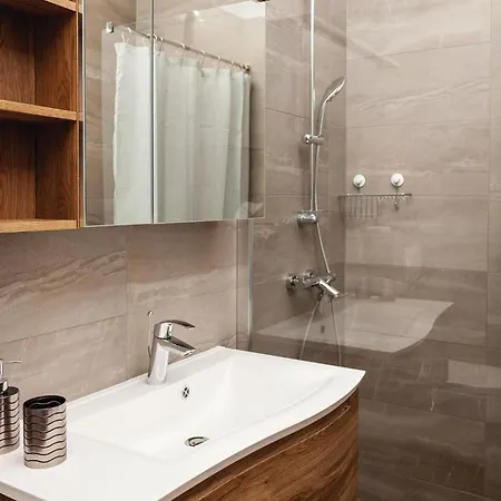 Nyaraló Awesome In Kneze Pupnat