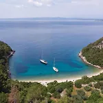 Awesome In Kneze Holiday home *