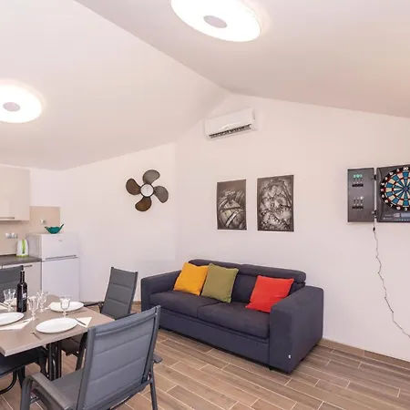 Awesome In Kneze * Pupnat