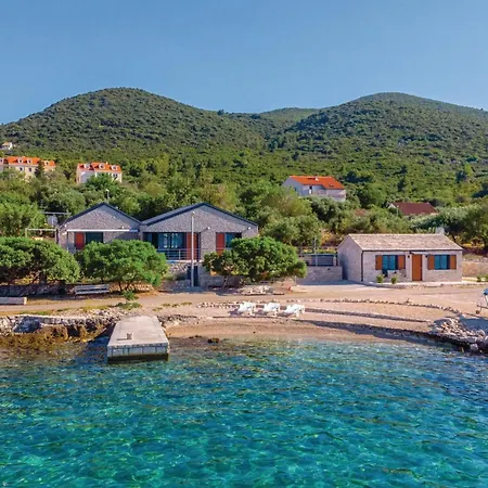 Beautiful In Kneze With 4 Bedrooms, Wifi&outdoor Swimming Pool *