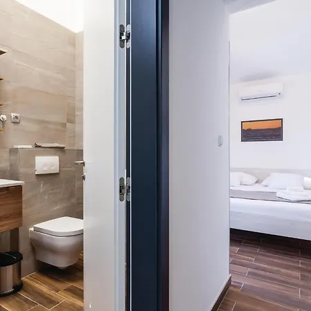 Awesome In Kneze * Pupnat